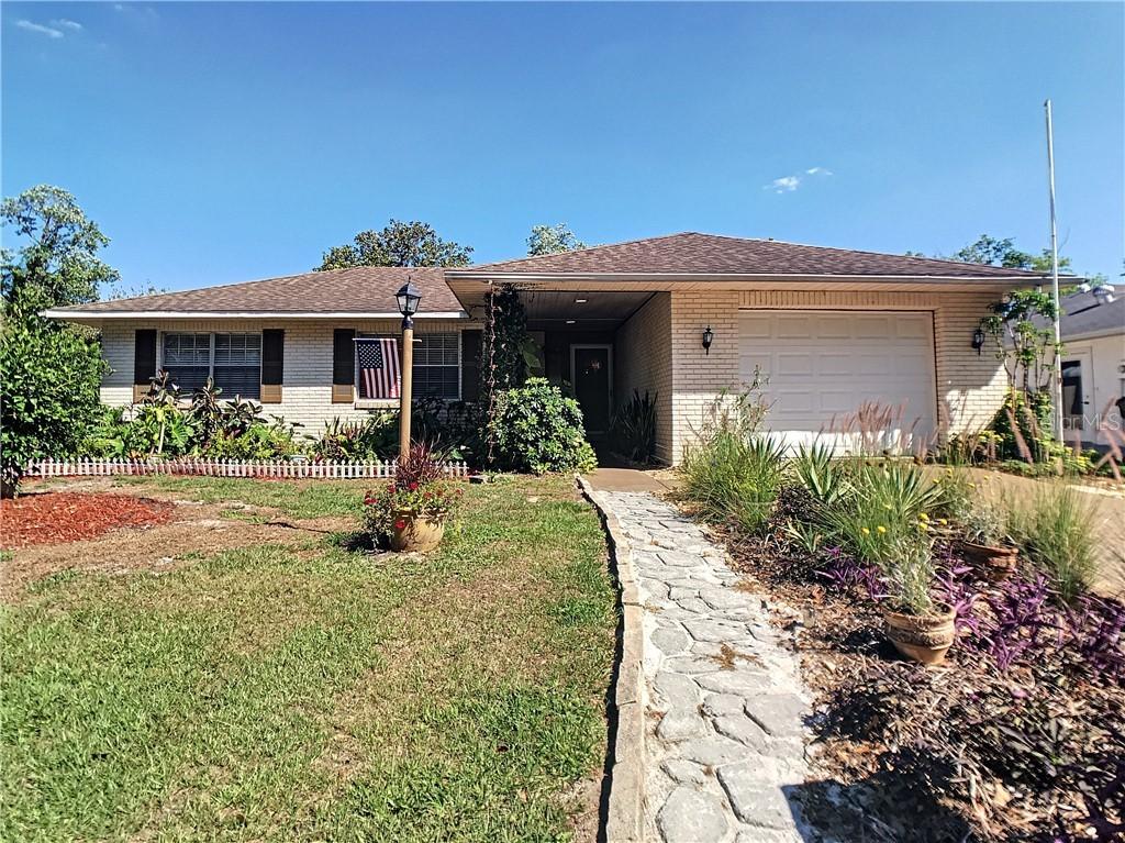 10 Rosewood Dr., Davenport, FL 33837