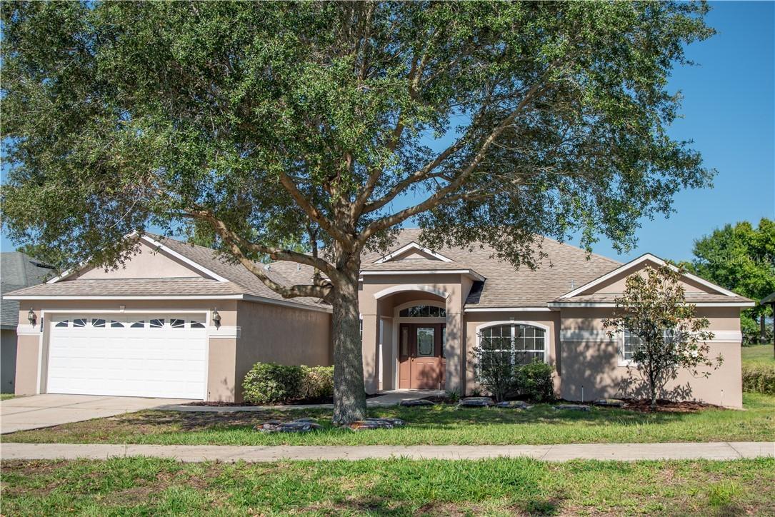 119 Compass Rose Dr., Groveland, FL 34736