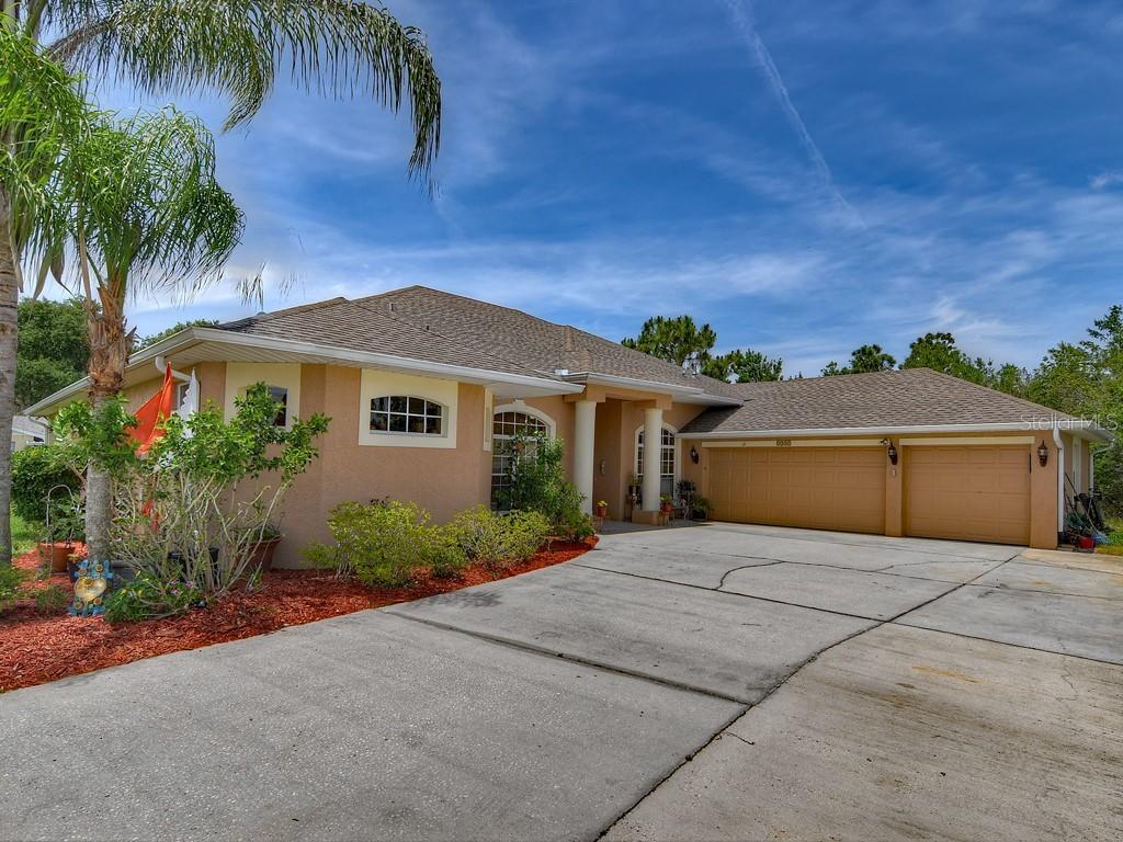 2342 Riverdale Ct., Oviedo, FL 32765