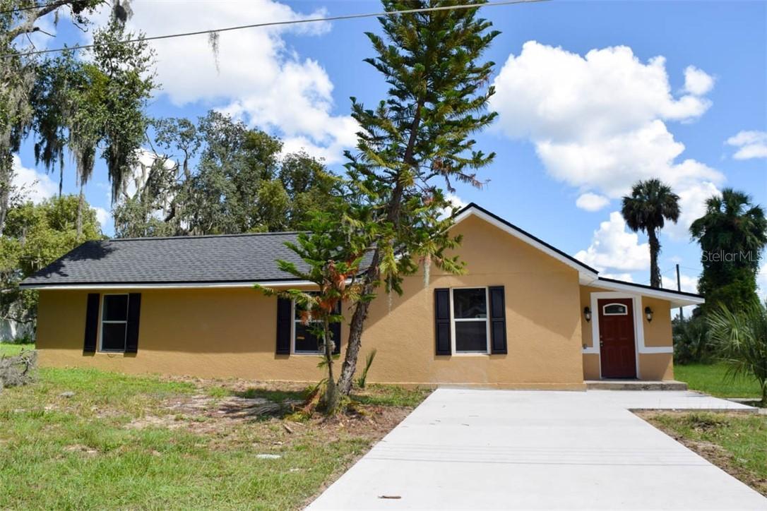 1309 Camp Ave., Mount Dora, FL 32757