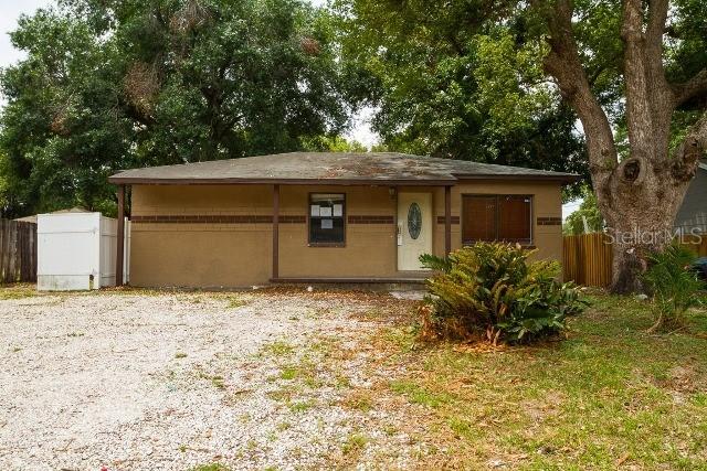 905 E Lambright St., Tampa, FL 33604