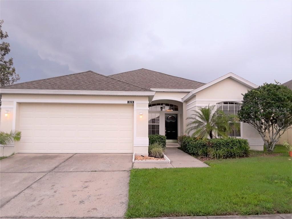 223 Churchill Park Dr., Davenport, FL 33897