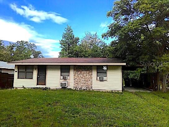 2201 Grayson Dr., Orlando, FL 32817