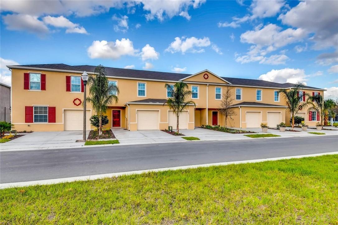 355 Arbor Lakes Dr., Davenport, FL 33896