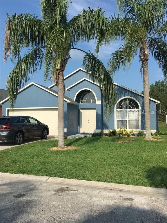 137 Aylesbury Ln., Davenport, FL 33837