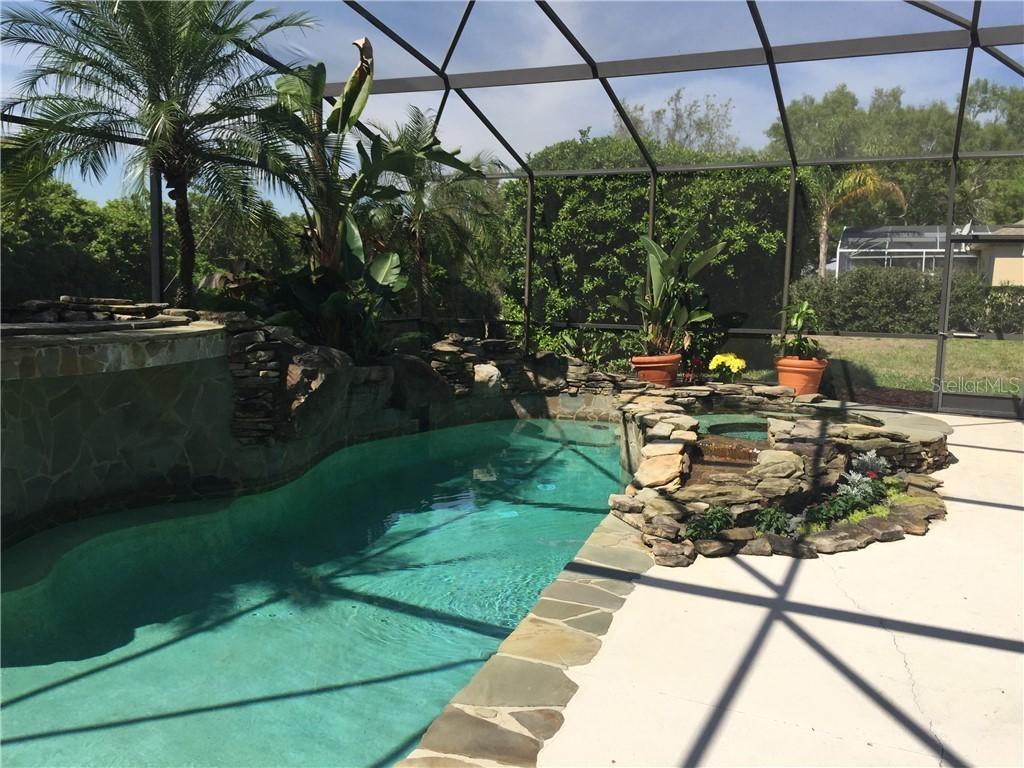 558 Lakeworth Cir., Heathrow, FL 32746