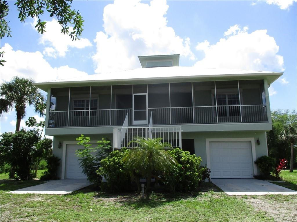 875 39th Ave., Naples, FL 34120