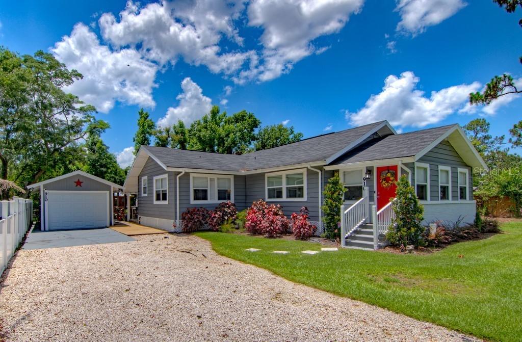 910 Dennis Ave., Orlando, FL 32807