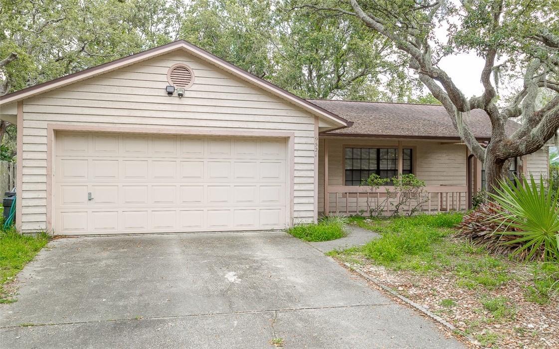 9521 Cullowhee Ct., Orlando, FL 32817
