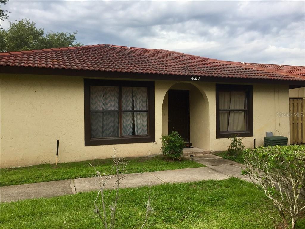 421 Hunter Cir., Kissimmee, FL 34758