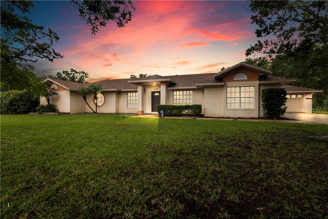 105 Michael Dr., Oviedo, FL 32765