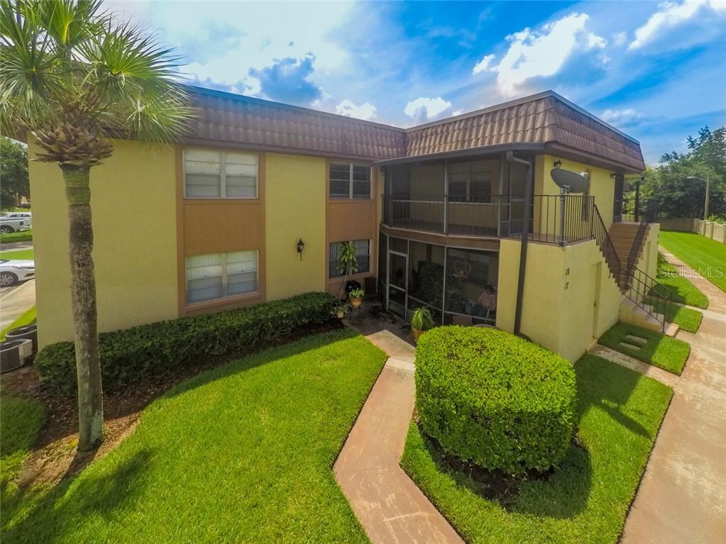 18 Windtree Ln. #201, Winter Garden, FL 34787