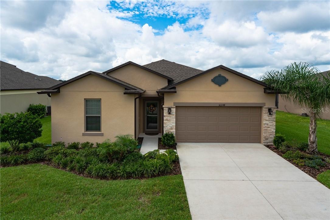 30244 Hackney Loop, Mount Dora, FL 32757