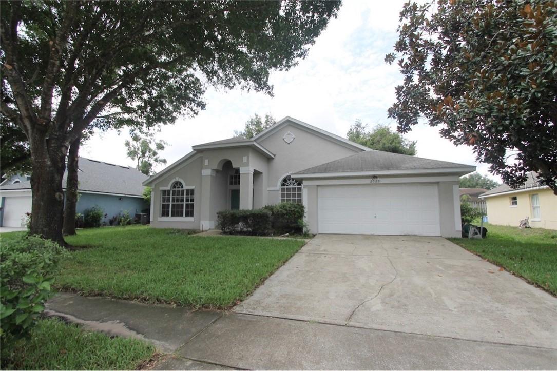2323 Blake Way, Ocoee, FL 34761