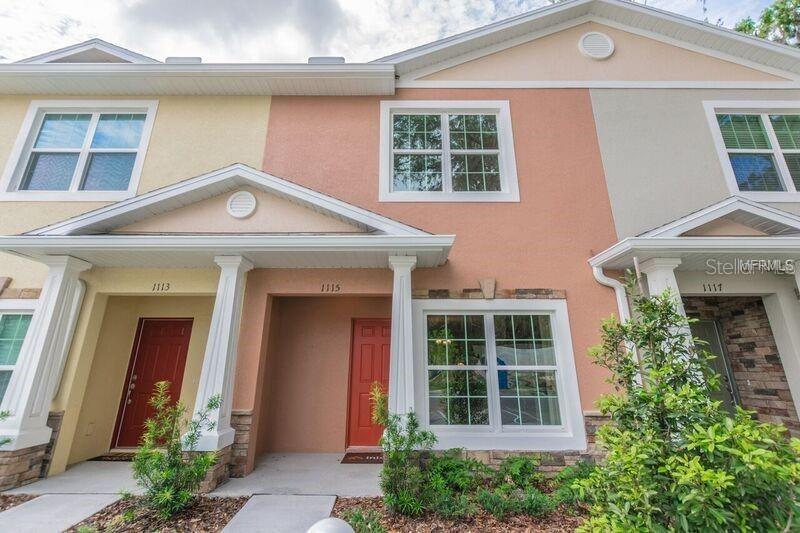 1115 Hillhurst Dr., Wesley Chapel, FL 33543