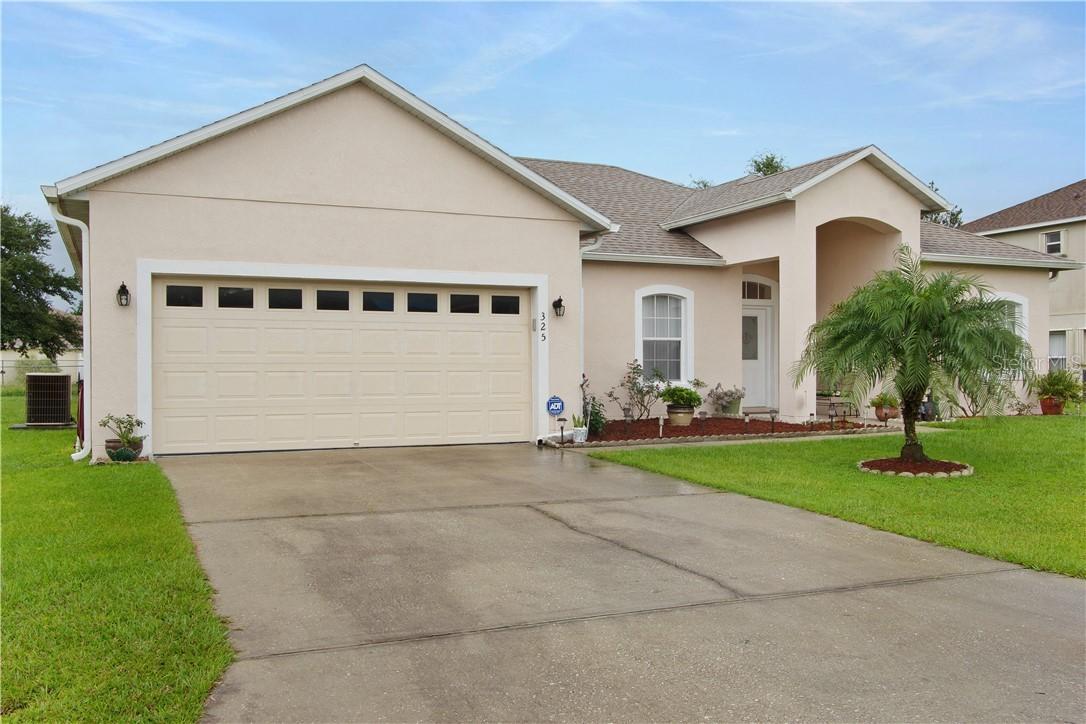 325 Azincourt Ln., Kissimmee, FL 34759