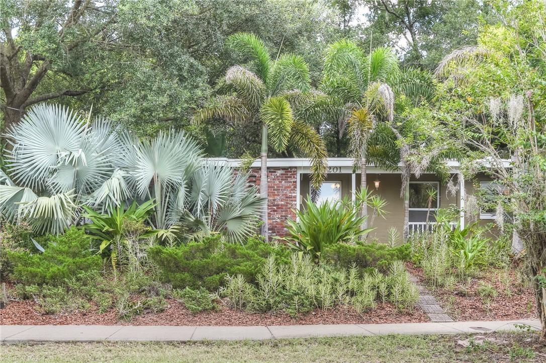 1201 Briercliff Dr., Orlando, FL 32806