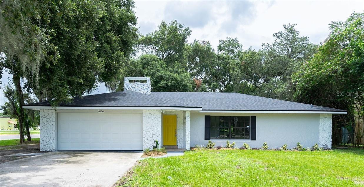 4200 Shadow Wood Dr., Winter Haven, FL 33880