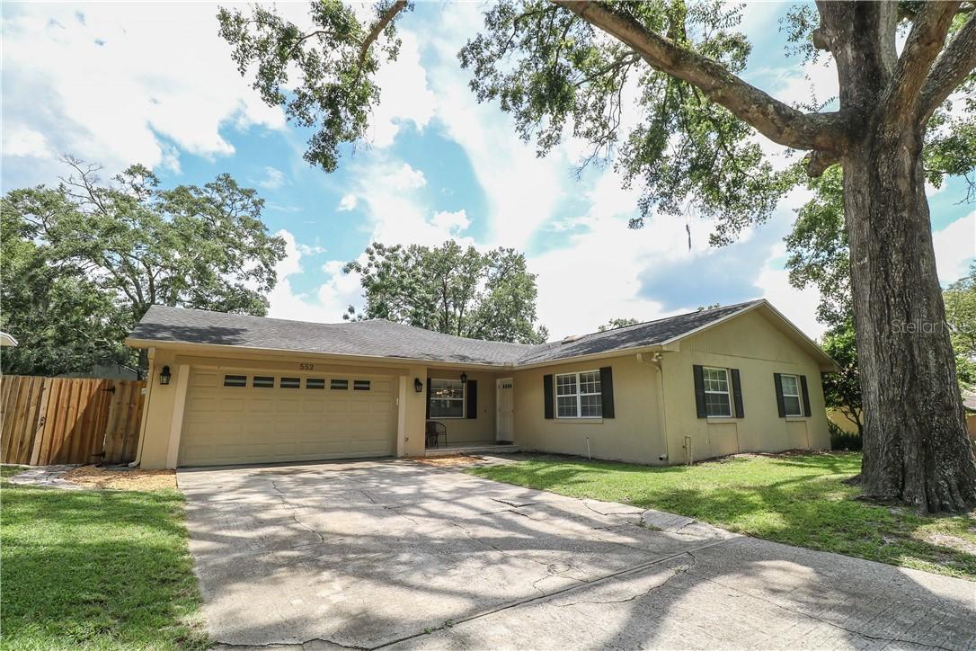 552 Iris St., Altamonte Springs, FL 32714