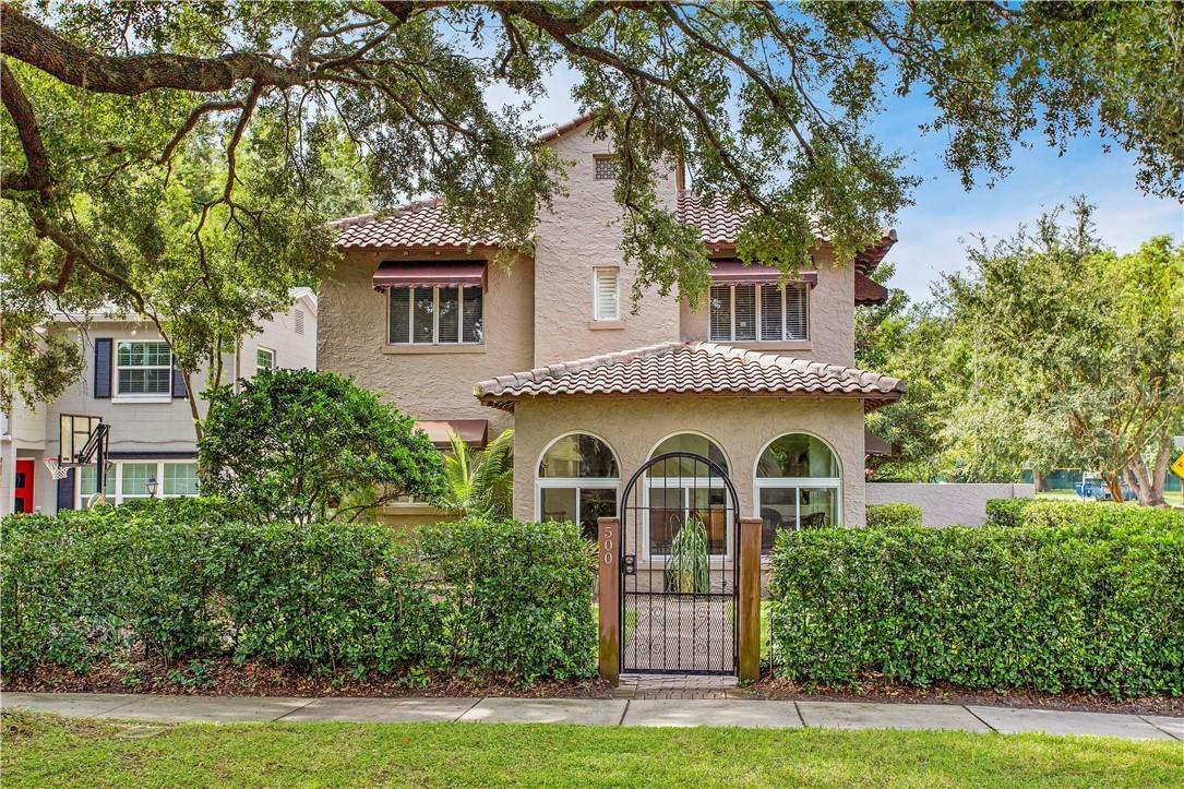500 Richmond St., Orlando, FL 32806