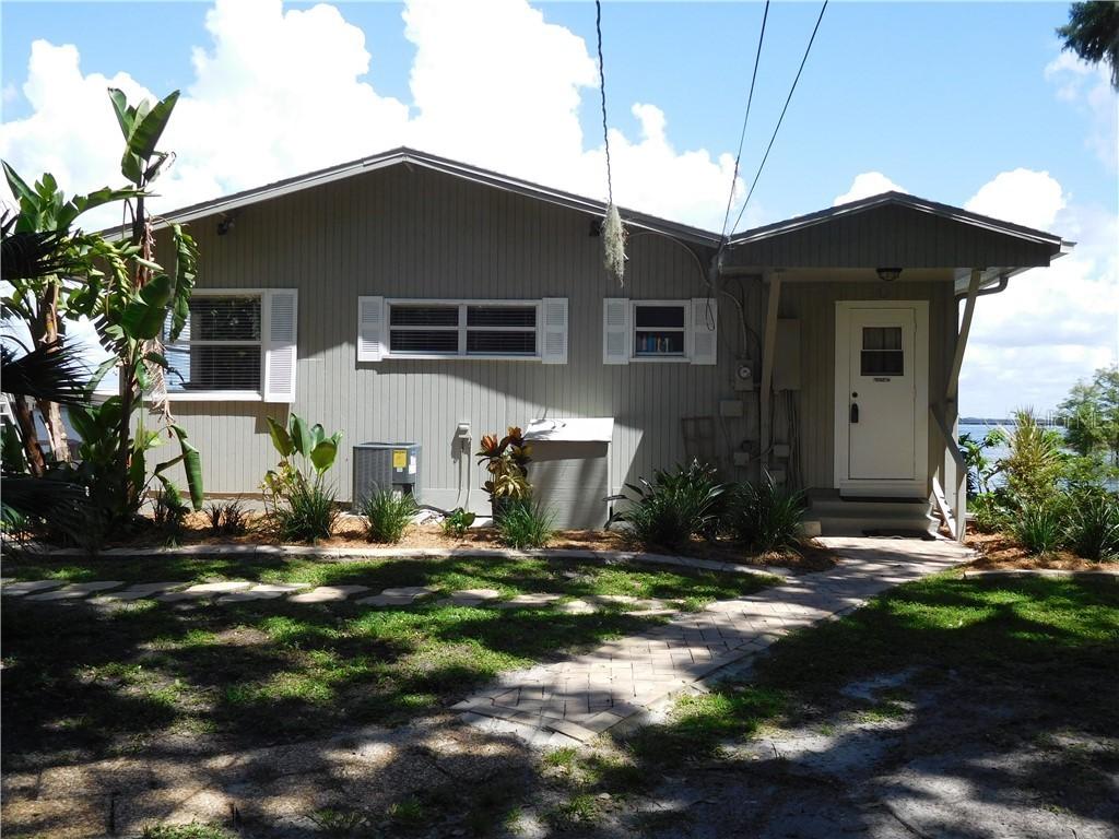 2052 Nancy Dr., Oviedo, FL 32765