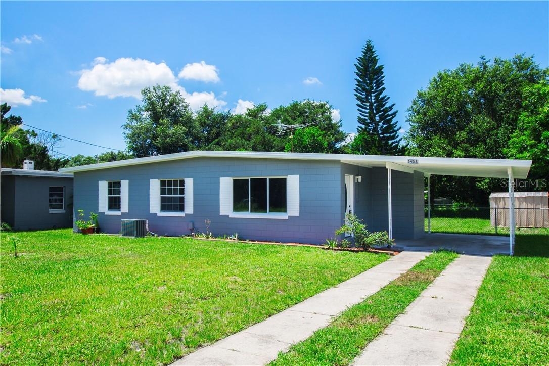 1455 Morningside St., Mount Dora, FL 32757