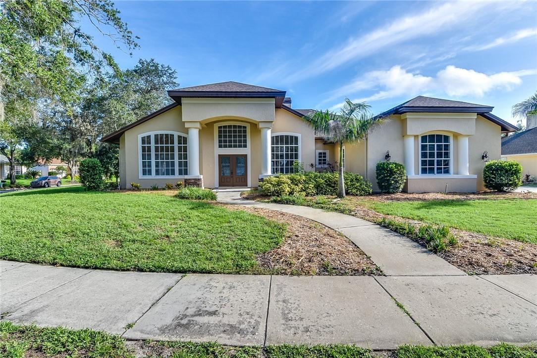 824 Royalwood Ln., Oviedo, FL 32765