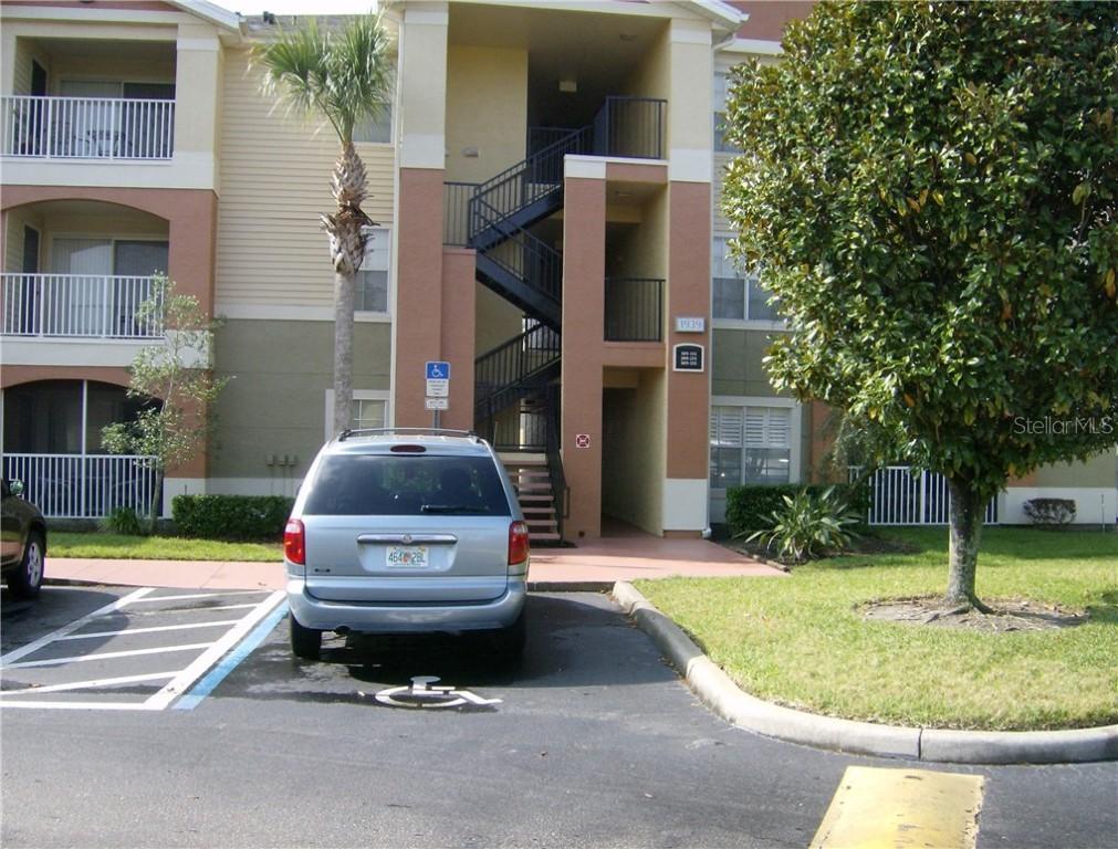 1939 Summer Club Dr. #111, Oviedo, FL 32765