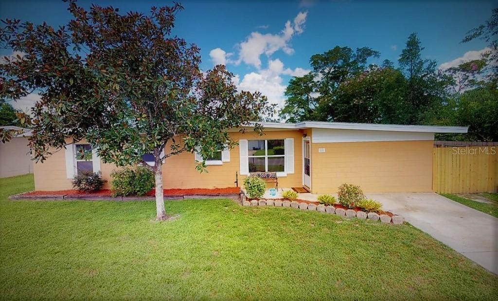 111 Azalea Ln., Sanford, FL 32773