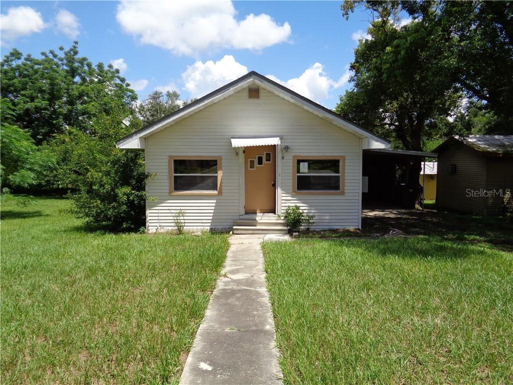 320 Weaver Ave., Lake Wales, FL 33853