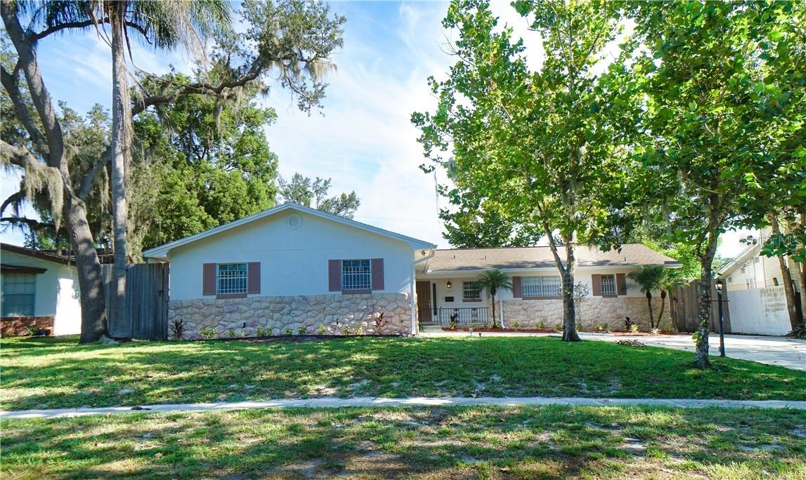 5527 Valley Oak Rd., Orlando, FL 32808