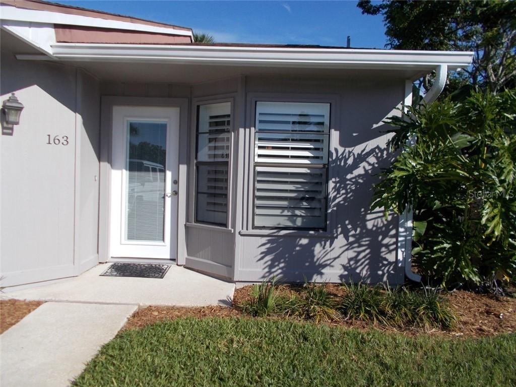 163 Breezeway Ct., New Smyrna Beach, FL 32169