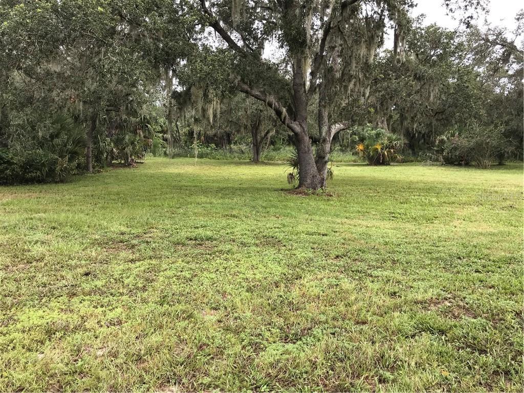 2051 Genova Dr., Oviedo, FL 32765