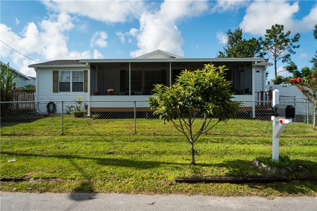 8156 Charlin Pkwy., Orlando, FL 32822
