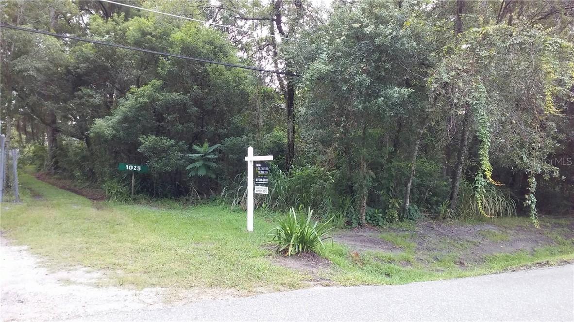 1021 Dennis Ave., Orlando, FL 32807