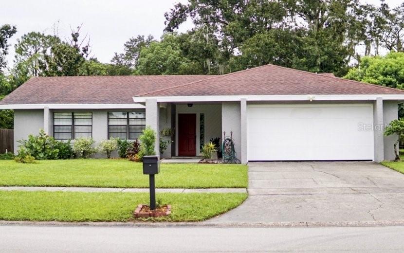 2206 E Timberlane Dr., Plant City, FL 33563