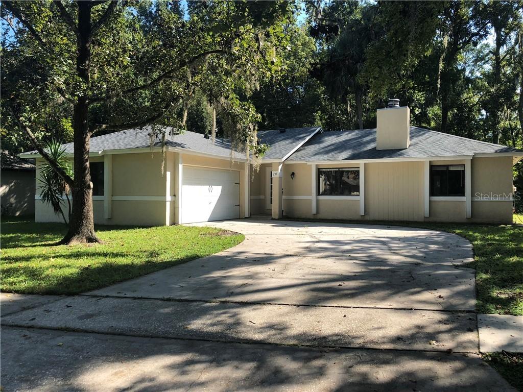 235 Holiday Ln., Winter Springs, FL 32708