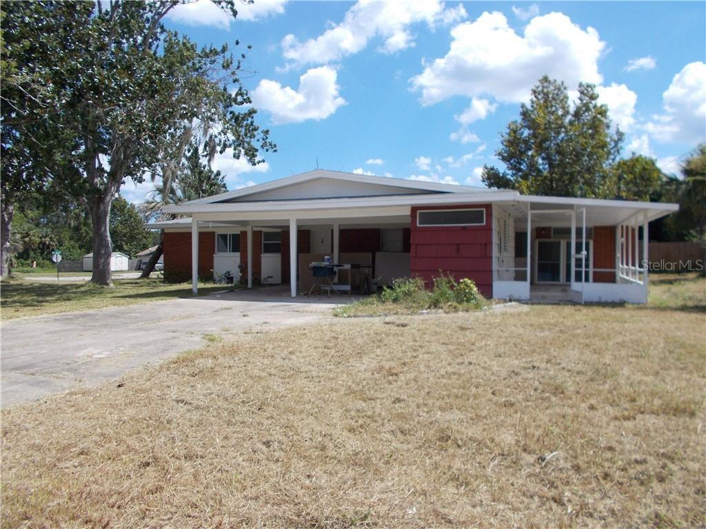 2 Silver Cir., Edgewater, FL 32141