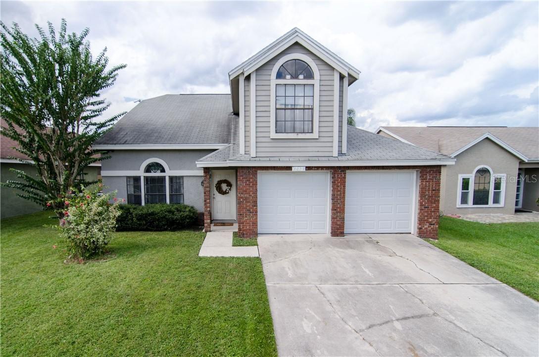 1059 Burnett St., Oviedo, FL 32765