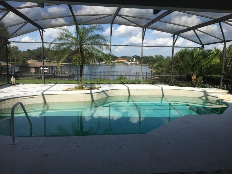 7041 Lake Dr., Orlando, FL 32809