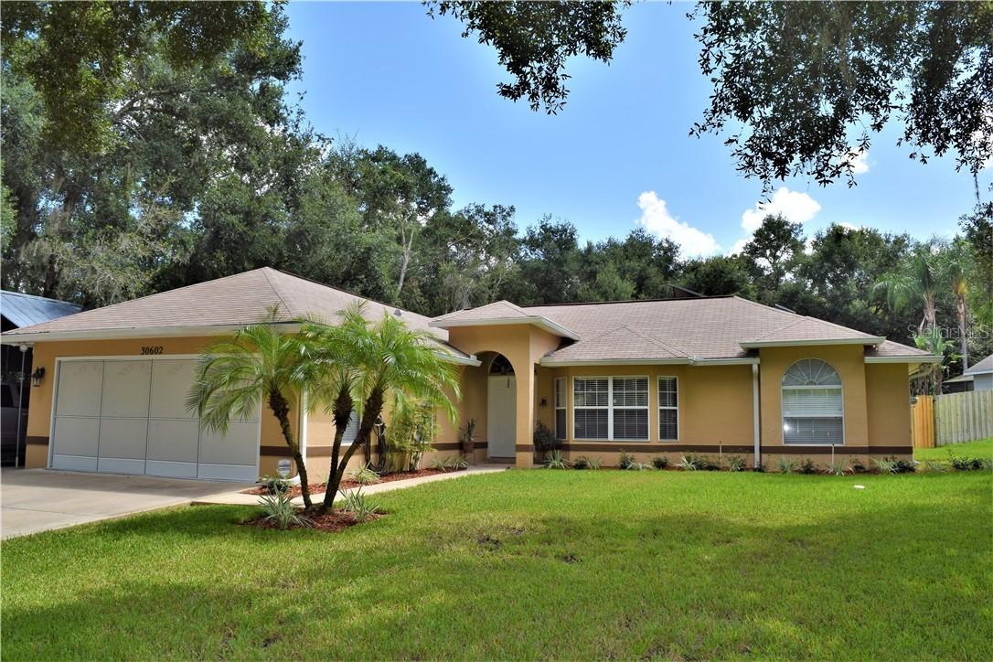 30602 Dubsdread Dr., Sorrento, FL 32776