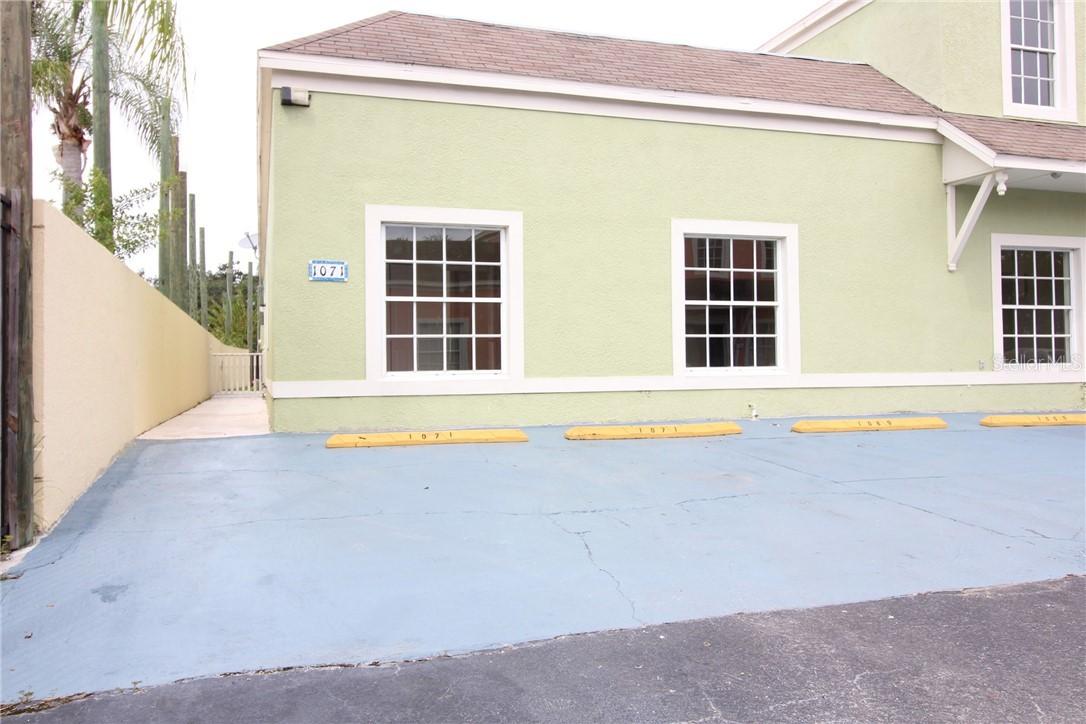 1071 Universal Rest Pl., Kissimmee, FL 34744