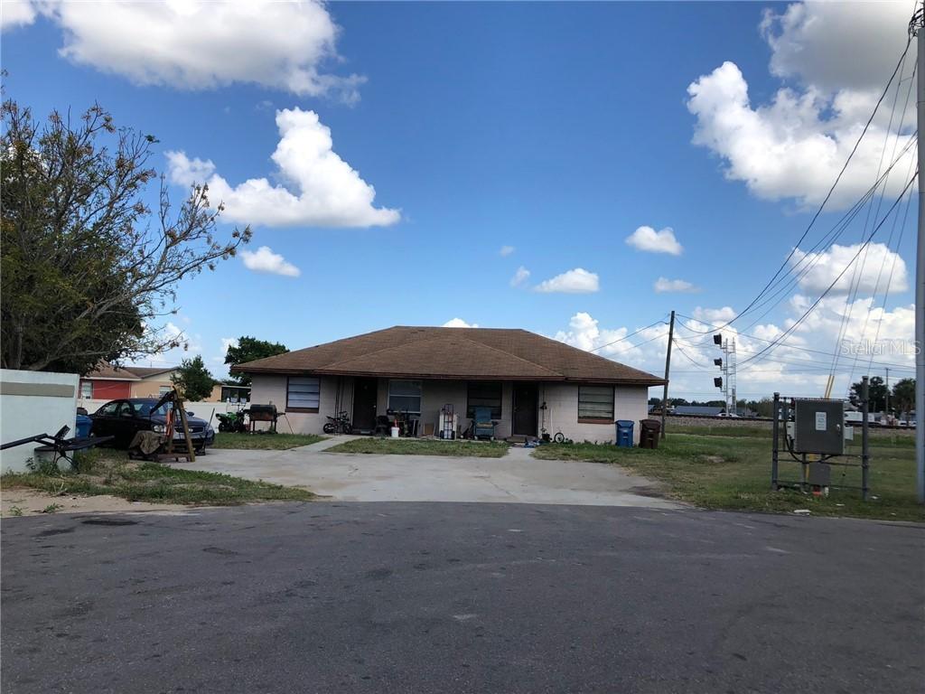 2119 Navel Circle A & B, Haines City, FL 33845