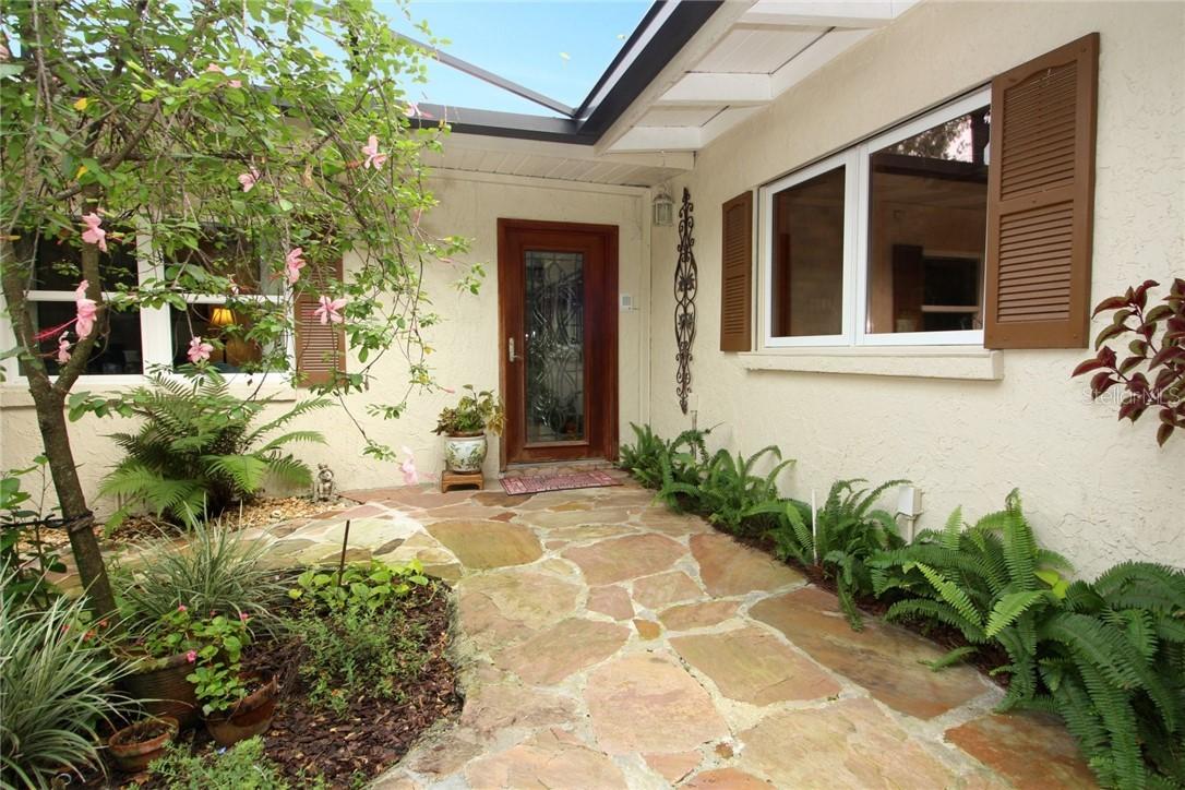 457 Victor Ave., Longwood, FL 32750