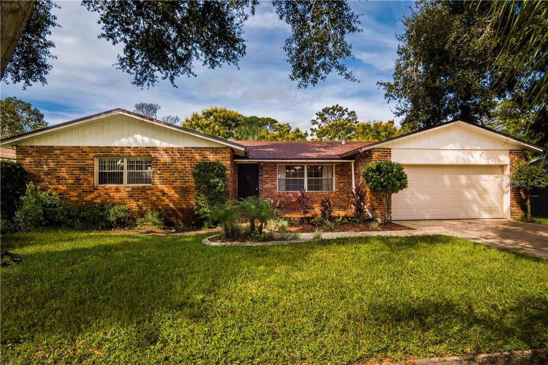 420 Poinsettia Ave., Titusville, FL 32796