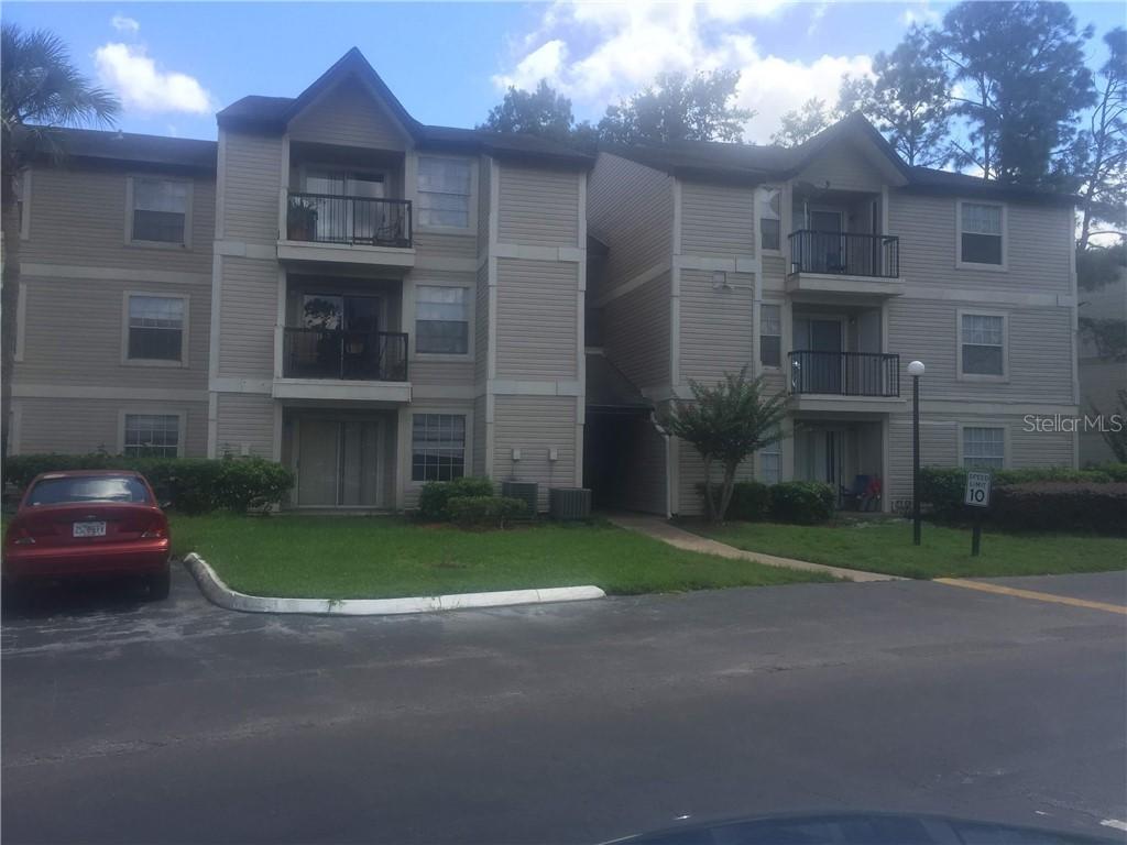 1932 Lake Atriums Cir. #77, Orlando, FL 32839