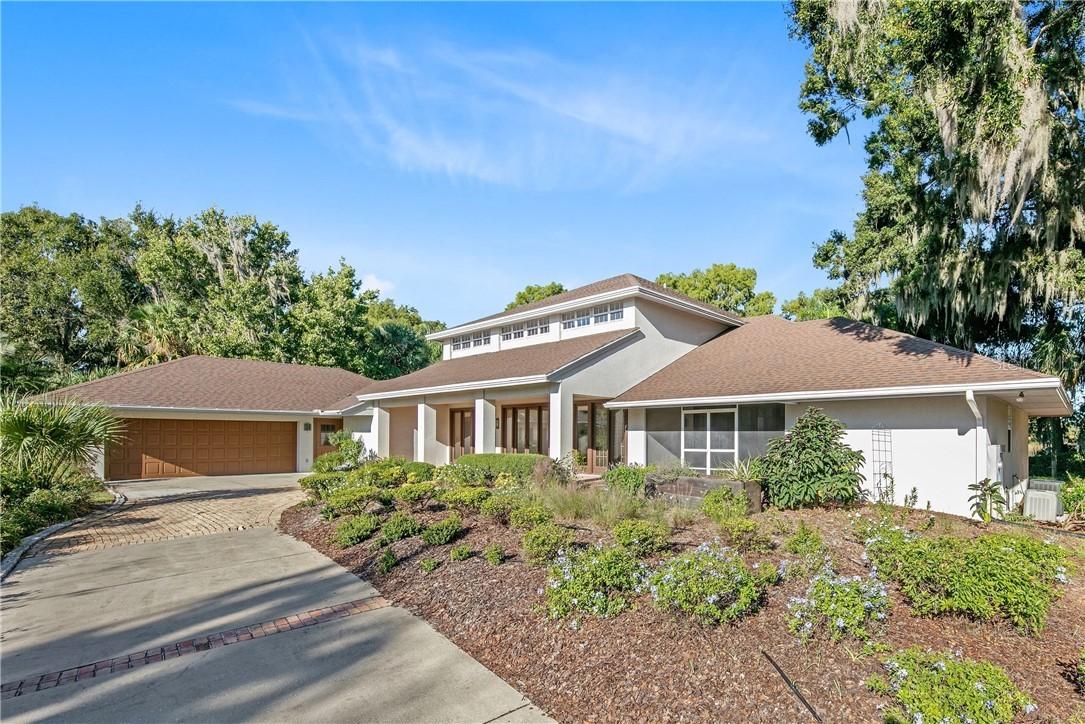 1383 Elysium Blvd., Mount Dora, FL 32757