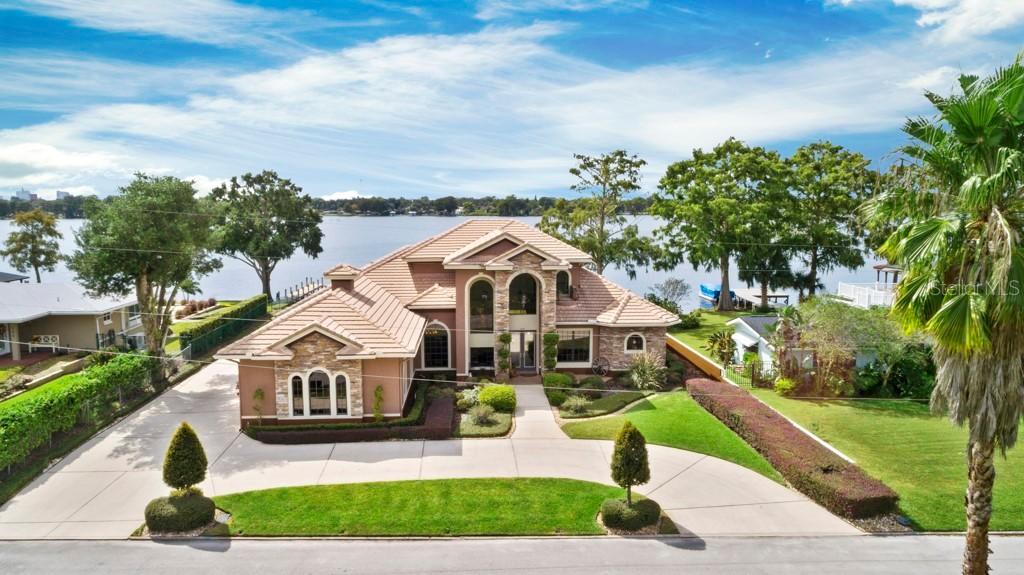 515 Lake Front Blvd., Winter Park, FL 32789