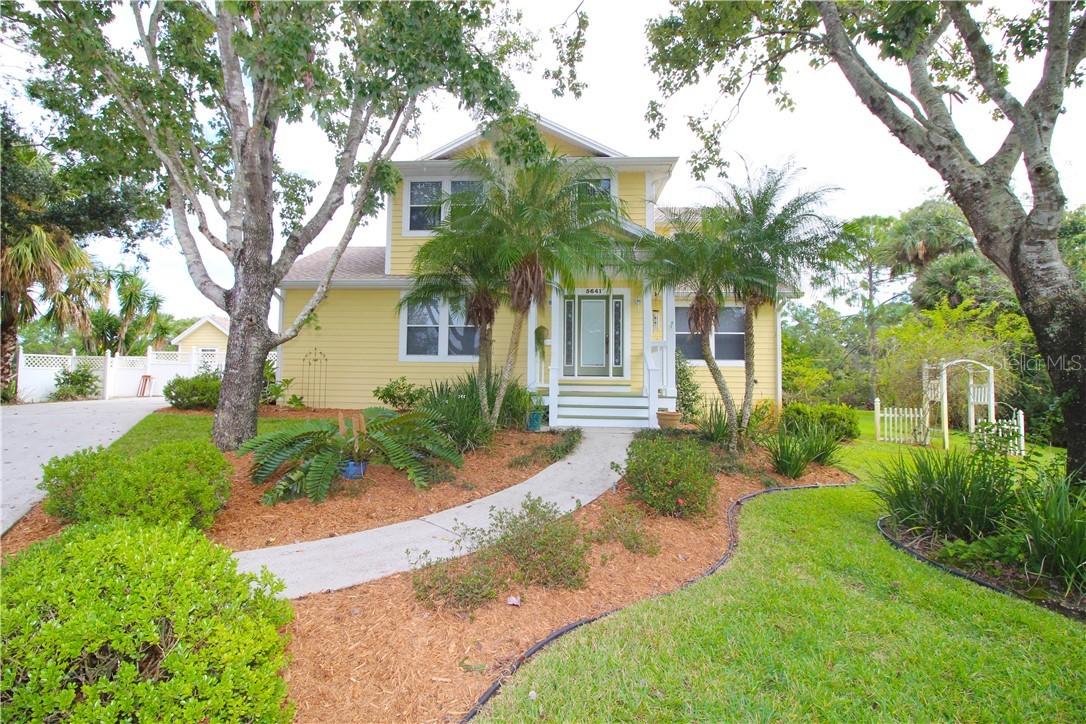 5641 Sparrows Wood Dr., Titusville, FL 32780