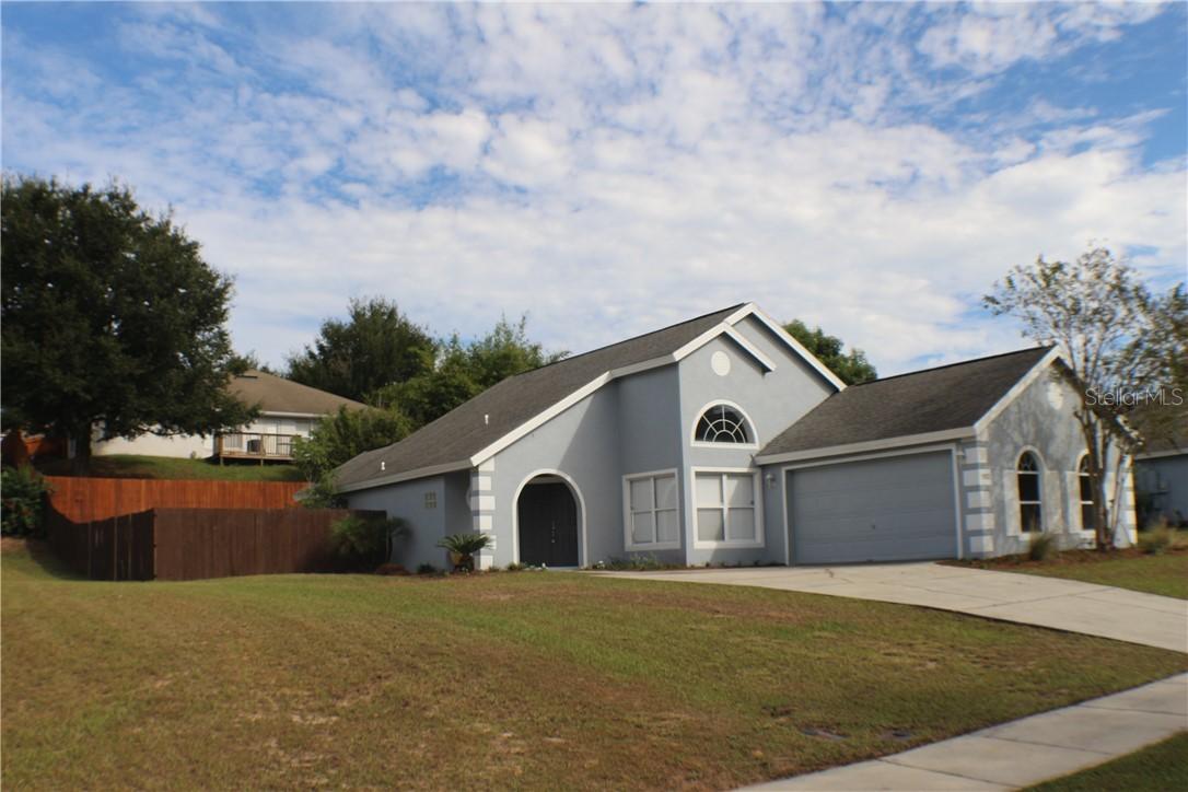 1302 N Jacks Lake Rd., Clermont, FL 34711